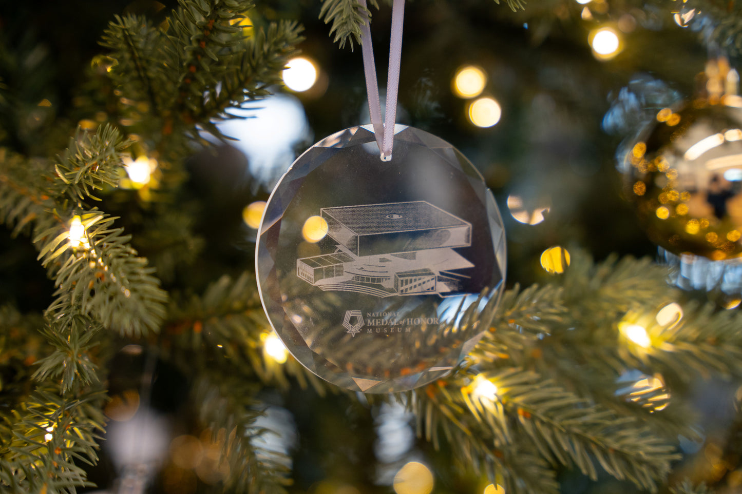 Crystal National Medal of Honor Museum Building Ornament