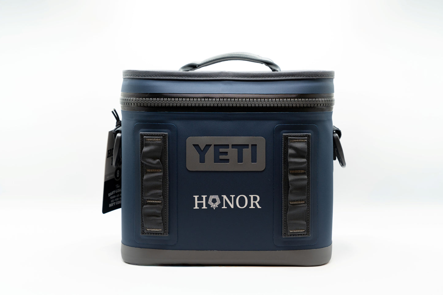 YETI Hopper Flip 8 Soft Cooler – Navy